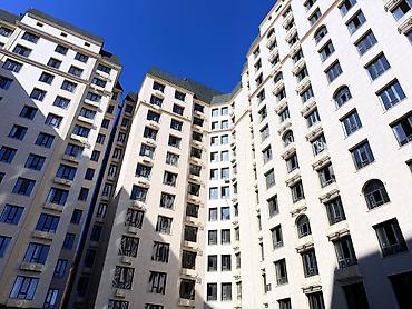 3 комнаты, 92 м², Кок-Жар ж/м Элитка, 12 этаж, ПСО (под самоотделку)