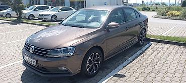 glava upravljaca: WV Jetta proizvedena 2014 a kupljena nova 2016 godine. Automobil u — 3
