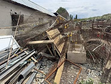 клетка курей: Несушкага клетка, 6000 тоок батат, состояние средний 45000 1000 тоок — 2
