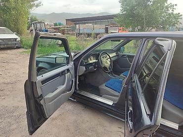 Продажа авто: Mercedes-Benz W124: 1995 г., 3.2 л, Автомат, Бензин, Седан — 8