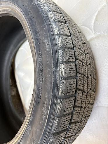 r17 245 45: Зимняя шина Dunlop (липучка) без шипов 1-Штук - Размер: 225/45 R17 - — 1