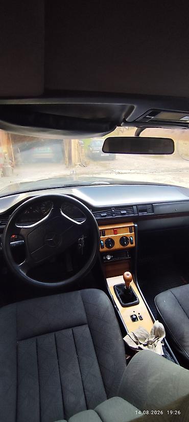 сиз 82 1: Mercedes-Benz W124: 1995 г., 2.2 л, Кол менен иштөөчү, Бензин, Седан — 4
