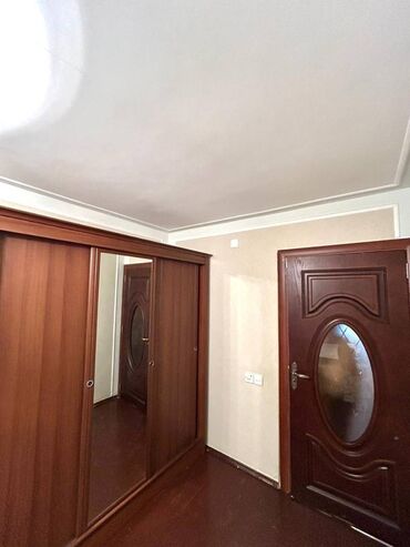 Uzunmüddətli kirayə mənzillər: İnşaatçılar metrosuna 5 dəqiqəlik məsafədə kontakt home yanı,5 mərtəbə — 5