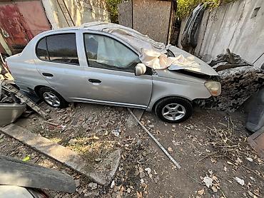 Продажа авто: Toyota Platz: 2005 г., 0.1 л, Автомат, Бензин, Седан — 3
