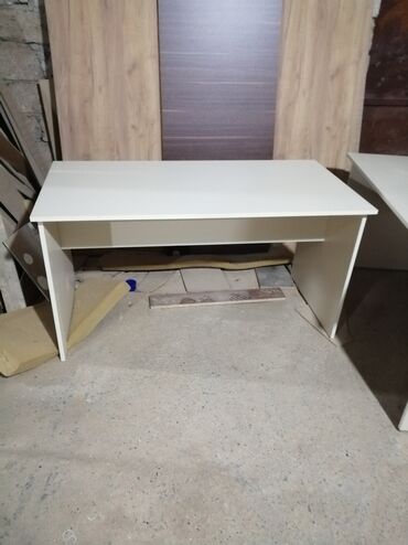 Sifarişlə resepşn masaları: Ofis masalri, müəllim masalari, stollar, stullar, tədris kursları üçün -da lalafo.az — 9 Sifarişlə resepşn masaları: Ofis masalri, müəllim masalari, stollar, stullar, tədris kursları üçün — 9