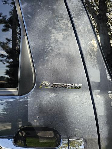 машина aion: Toyota Sequoia: 2008 г., 5.7 л, Автомат, Бензин, Внедорожник — 8