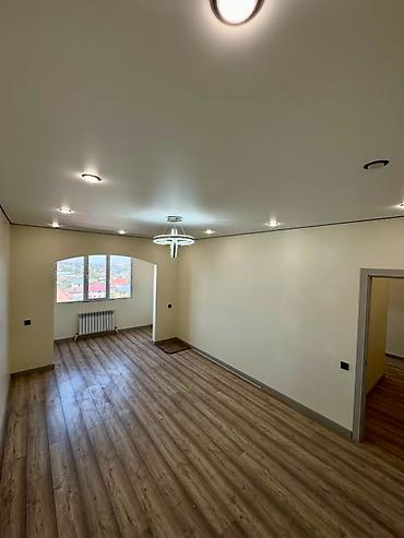 фламинго: 3 комнаты, 90 м², Ынтымак ж/м 8 этаж — 8