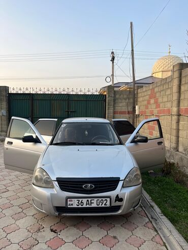 авто соболь: ВАЗ (ЛАДА) Priora: 2010 г., 1.6 л, Механика, Бензин, Седан