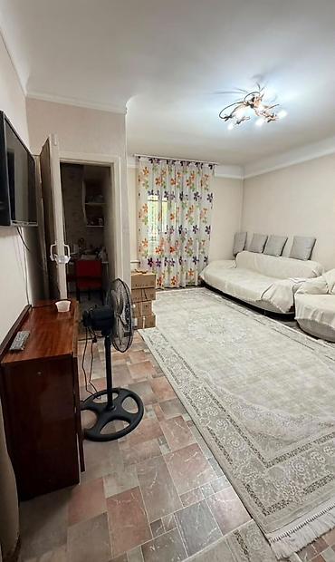 хрущевка квартира: 1 комната, 30 м², Хрущевка, 3 этаж — 4