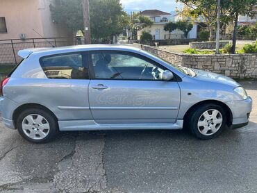 Toyota: Toyota Corolla: 1.4 l. | 2004 έ. Χάτσμπακ — 2