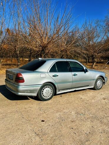 мотор на ист: Mercedes-Benz C-Class: 1994 г., 1.8 л, Механика, Седан