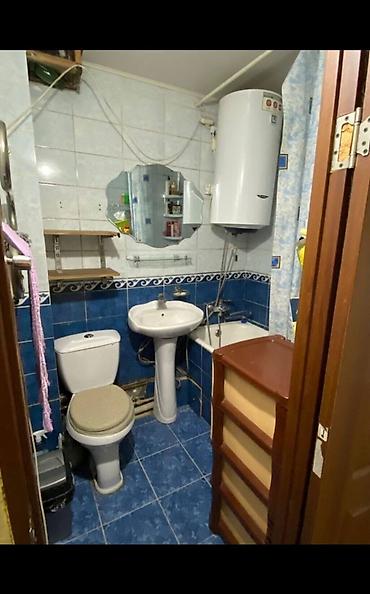 30: 3 комнаты, 58 м², Аламедин-1 мкр 104 серия, 2 этаж, Косметический ремонт — 2