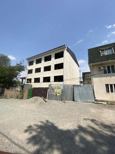 с квартирантами с магазином готовый бизнес квартирный комнат действующим: Продаю Офис 36 м², Многоэтажное здание, 1 этаж