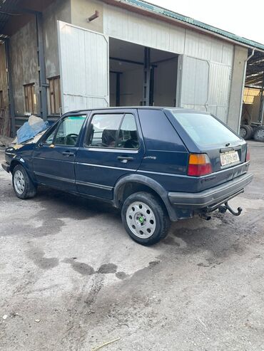 Volkswagen: Volkswagen Golf: 1987 г., 1.8 л, Механика, Бензин, Хэтчбэк