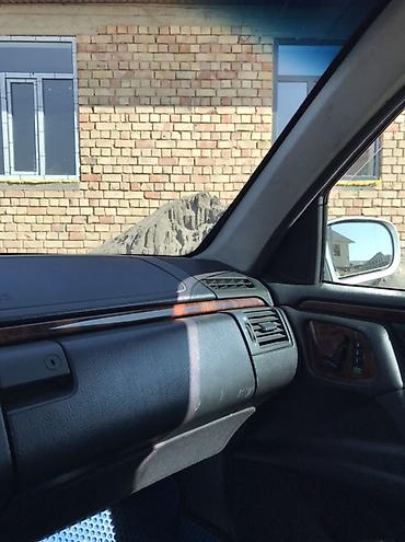 супорт 210: Mercedes-Benz E-Class: 1998 г., 3.2 л, Автомат, Бензин, Седан — 8