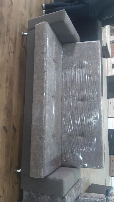 Мебель на заказ: Шкаф Кухня Диван Кровать Прихошка Стол Камот Спальный гарнитур — 13