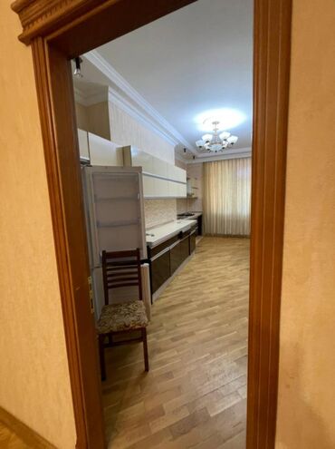 Uzunmüddətli kirayə mənzillər: Aileli insan nezerde tutulur, Qiymeti yerinde razilwmaq olar Tibb — 12