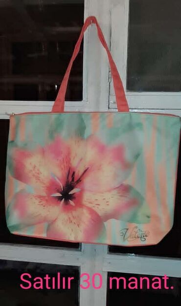 Çantalar: Satılır 35 manatdan başlayan qiymətlər — 26