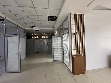 Аренда офисов: Офисные помещения с модульной планировкой из стеклянных перегородок - — 3