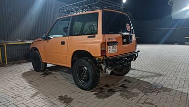 Suzuki: Suzuki Escudo: 1995 г., 1.6 л, Автомат, Газ, Внедорожник