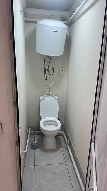 Продажа коттеджей и домов: Продаётся компактный дом с закрытым двором и металлическими воротами — 9