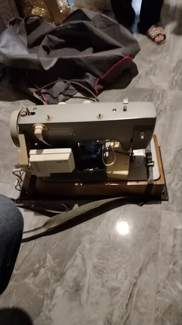 Tikiş maşınları: Tikiş maşını Chayka, Elektromexaniki — 9