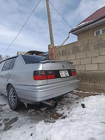 Volkswagen: Volkswagen Vento: 1999 г., 2 л, Механика, Бензин, Седан — 4