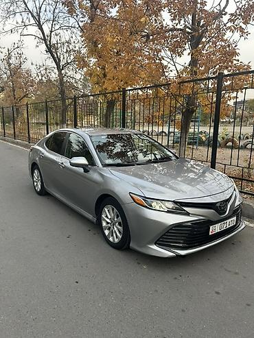 Продажа авто: Toyota Camry: 2018 г., 2.5 л, Автомат, Бензин, Седан — 4