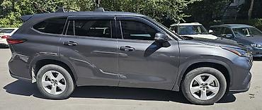аванье: Toyota Highlander: 2023 г., 2.5 л, Автомат, Гибрид, Внедорожник — 4