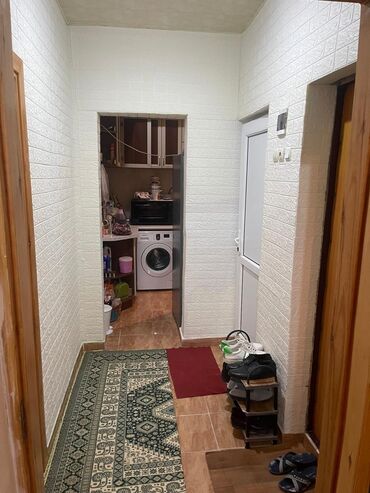 Uzunmüddətli kirayə mənzillər: Yeni Suraxanı 3/1 Sənəd kupça 3 otağ 56kv Binanın qarşısında üstü — 4