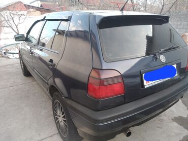 Volkswagen: Volkswagen Golf: 1993 г., 1.8 л, Механика, Бензин, Хэтчбэк