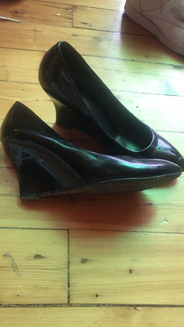 Tuflilər: Tuflilər, Skechers, Ölçü: 37, İşlənmiş — 17