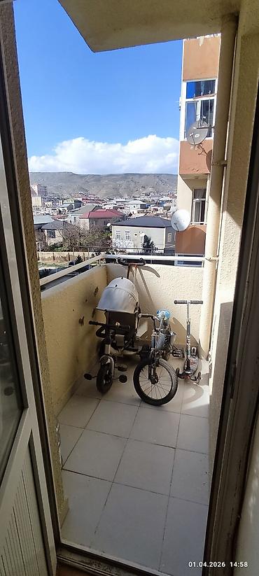 lökbata: Lökbatan qəs., 3 otaqlı, Yeni tikili, 73 kv. m — 7