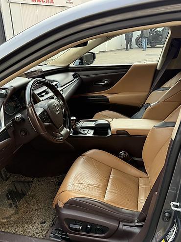 Lexus: Lexus ES: 2019 г., 2.5 л, Вариатор, Гибрид, Седан at lalafo.kg — 8 Lexus: Lexus ES: 2019 г., 2.5 л, Вариатор, Гибрид, Седан — 8