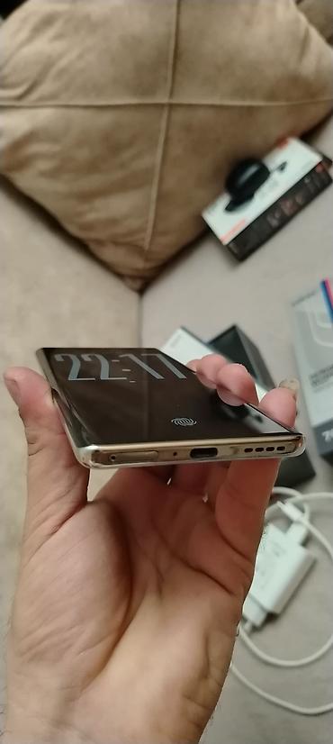 tecno camon 40 pro qiymeti: Infinix Note 40 Pro, 256 GB, rəng - Qızılı, Simsiz şarj — 6