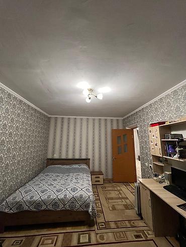 Продажа коттеджей и домов: Продаётся добротный дом в г. Бишкек 📍 Ж/м Кара-Жыгач, ул. Дордой — — 13