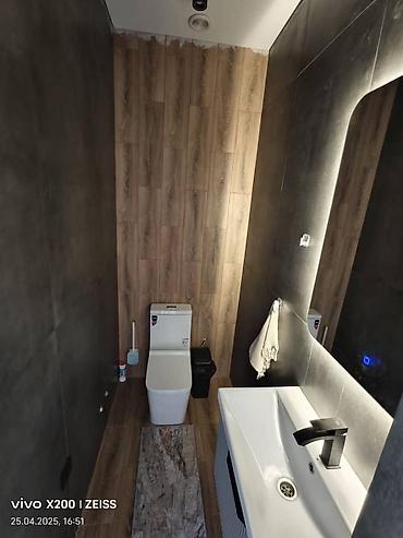 resident: 130 м², 4 комнаты — 7