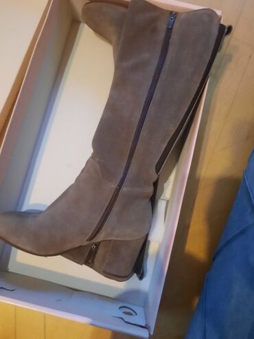 Çəkmələr: Çəkmə, Elle, Ölçü: 37, rəng - Bej, İşlənmiş -da lalafo.az — 4 Çəkmələr: Çəkmə, Elle, Ölçü: 37, rəng - Bej, İşlənmiş — 4