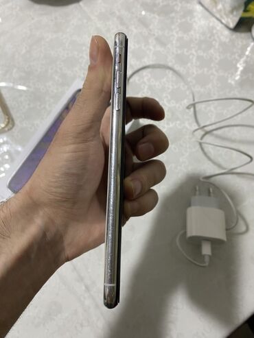Apple iPhone: IPhone Xs Max, 512 GB, Gümüşü, Face ID — 4