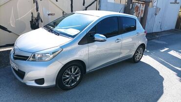Toyota: Toyota Yaris: 1.4 l. | 2012 έ. Χάτσμπακ