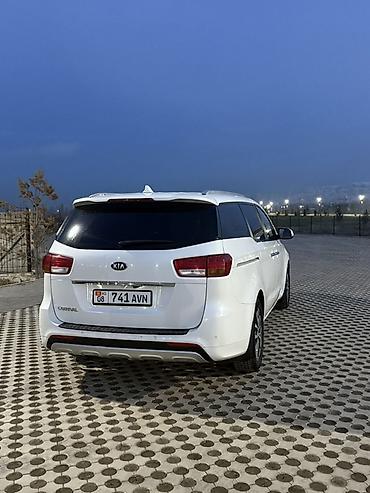 Kia: Kia Carnival: 2017 г., 2.2 л, Автомат, Дизель, Минивэн — 4