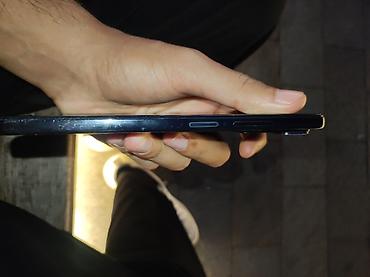 berde telefon satisi: Redmi 10C, 64 GB, rəng - Qara, Sensor — 7