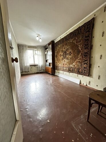 сдаю квартиру в сокулуке шопокове: 3 комнаты, 58 м², 104 серия, 3 этаж, Старый ремонт