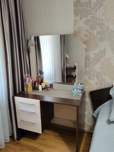 Спальные гарнитуры: Спальный гарнитур, Б/у, Двуспальная кровать, С матрасом, Тумба, Дерево, Самовывоз, цвет - Бежевый — 3