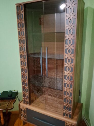 вешалка стойка для одежды напольная в икеа: Şüşəli dolab vitrini