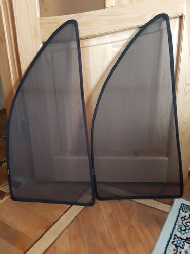 Pərdə və jalüz: Mercedes Benz w202 c klass üçün maqnit pərdə. 50 manata alınıb,icazə — 4