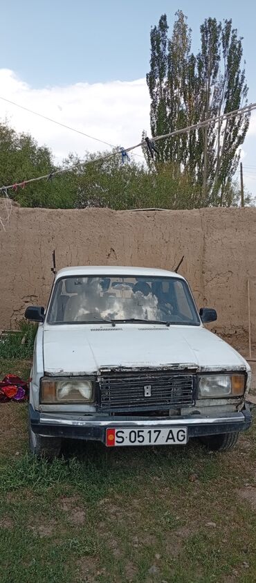 авто рага: ВАЗ (ЛАДА) 2107: 1997 г., 1.5 л, Механика, Бензин, Седан