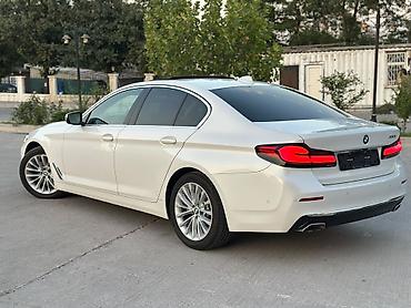 byd e1: BMW 520: 2021 г., 2 л, Автомат, Бензин, Седан — 5