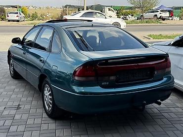alba: Mazda 626: 1995 г., 1.8 л, Механика, Бензин, Лифтбек — 4