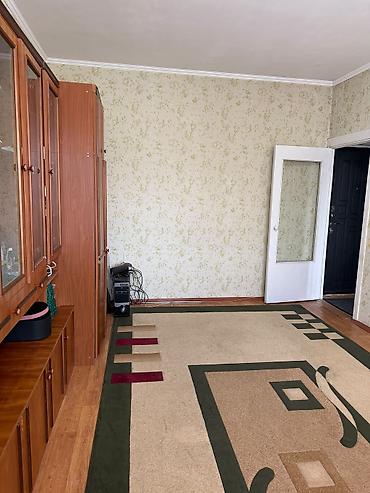 Квартиры: 1 комната, 45 м², 7 мкр 106 серия, 8 этаж, Старый ремонт — 6